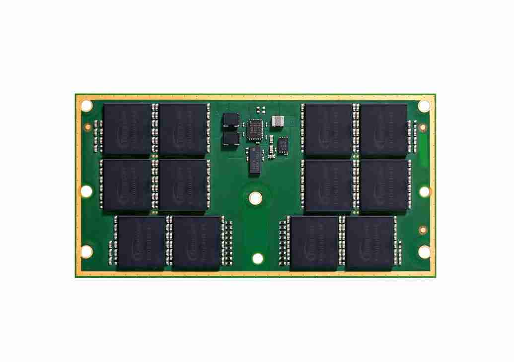十铨推出旗下首款 CAMM2 DDR5-7200 内存，预计明年 Q1 上市