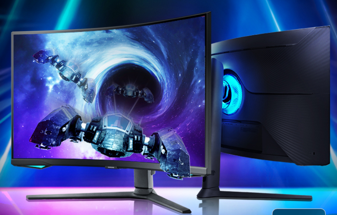 4K 165Hz + HDR2000:三星 G7 32 英寸 Mini LED 曲面显示器 3041 元 3 期免息
