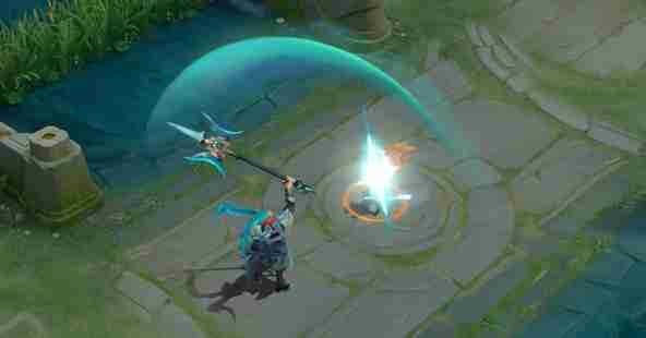 《王者荣耀》吕布逐霄战戟特效一览