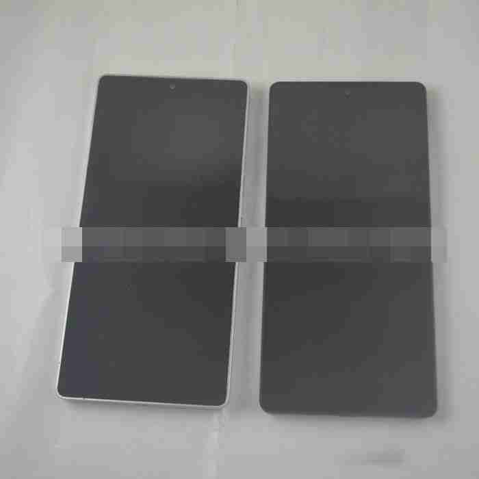三星 Galaxy S25 Ultra 手机机模照再曝光：直屏 + 方正机身