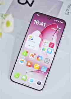 翅膀纹理灵动吸睛!OPPO Reno13图赏
