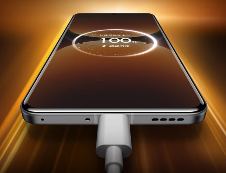 realme 真我 GT7 Pro 手机即日起至 11 月 29 日限时 12 期免息：骁龙 8 至尊版，3699 元起