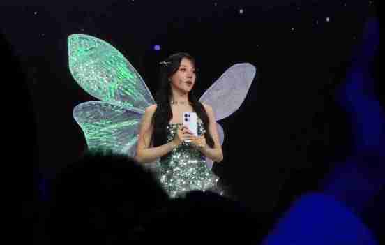 OPPO Reno13 Pro发布会:冷雕工艺+LivePhoto,这下真Ophone了~