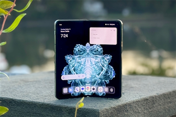 全球首款骁龙8至尊版折叠屏!产品经理换上OPPO Find N5