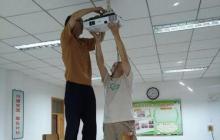 解决投影仪吊装无布线的问题（无需纠结布线）