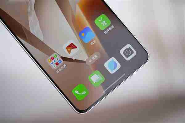 行业顶级1.5K直屏!一加Ace 5图赏