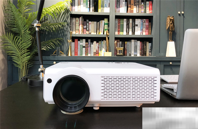 单片lcd投影机的优缺点