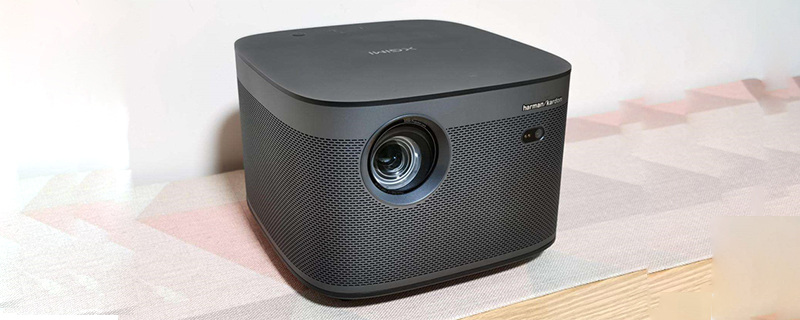 极米怎么无线把电脑屏幕投影