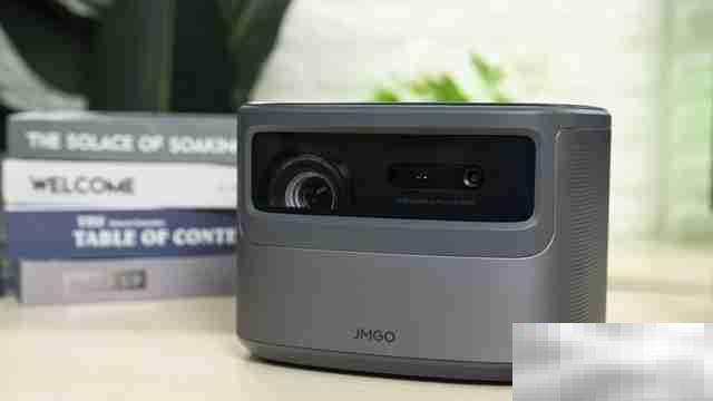 坚果J10S和极米H3S区别