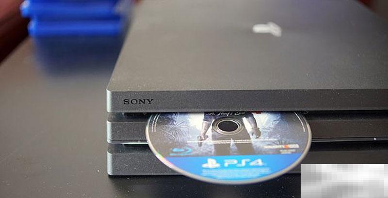 ps4可以放dvd光碟吗