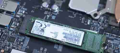 M.2固态硬盘与SSD的区别(理解M.2固态硬盘与传统SSD的不同)