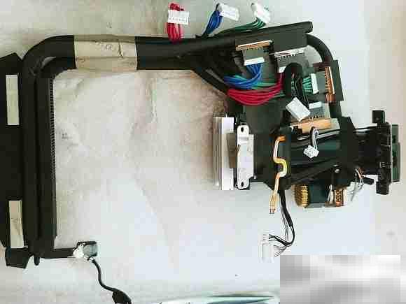 坚果g7拆机教程