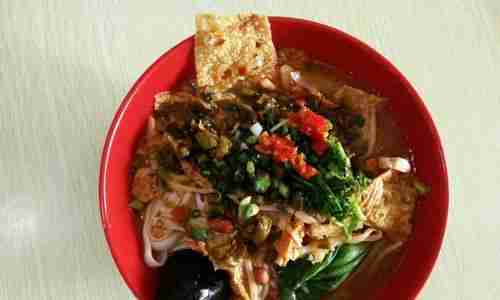 桂林柳州螺蛳粉(真正的原汁原味(探寻正宗口感))