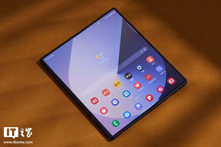 消息称三星今年 Galaxy Z Fold7 / Flip7 折叠屏手机升级改动较小，未有显著变化