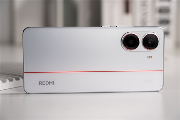 REDMI Turbo 4上手:1999元同档性价比之王
