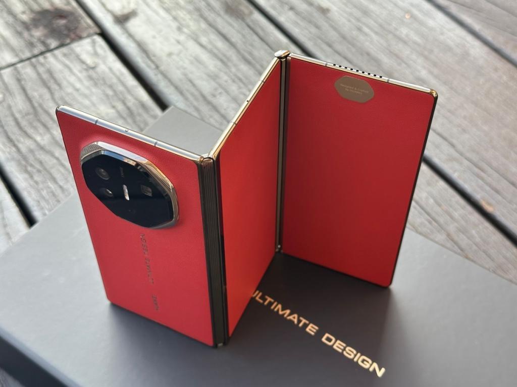 过年回村要排面,“混得好”这两台手机高低买一台