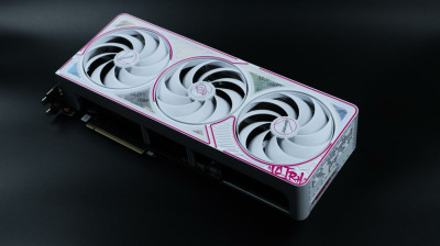 4K游戏的高端之选：七彩虹iGame GeForce RTX 5080 Ultra W OC 16GB开箱