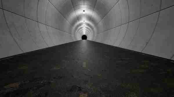 《寄生隧道》Steam上线 恐怖逃生冒险