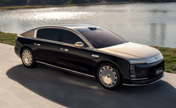 余承东视频预热明天尊界发布会:一个字稳两个字觉醒