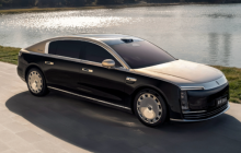 余承东视频预热明天尊界发布会：一个字稳两个字觉醒