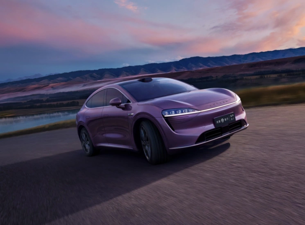 国产SUV“围剿Model Y” 最新进展 智界R7是“真杀手”