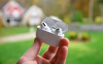 7 Reasons I'm Ditching My AirPods (And You Might Too)