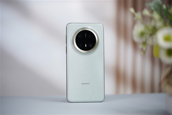 最新安卓手机好评榜出炉:华为Mate 70 Pro+稳居榜一