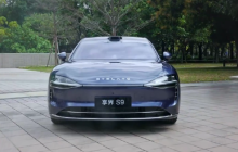 余承东官宣享界S9增程版：六大升级 远超期望的豪华车