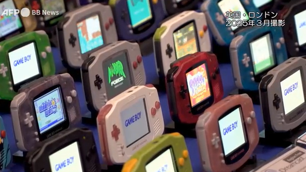 伦敦举行游戏市场节吸引大批玩家 近10年复古游戏潮愈盛