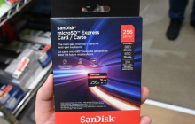 Switch2特别版microSD储存卡成黄牛幌子 玩家很容易被骗