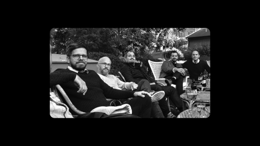 DO THE GAME—— 揭秘游戏开发背后残酷真相的纪实真人秀