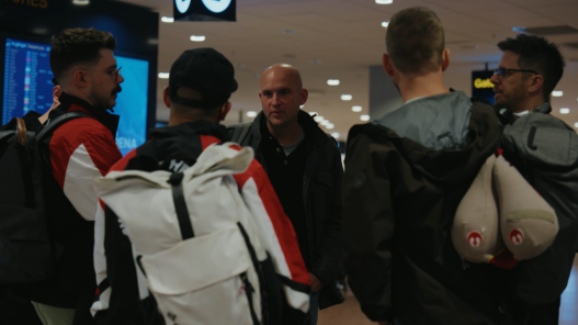 DO THE GAME—— 揭秘游戏开发背后残酷真相的纪实真人秀