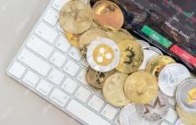 在美联储主席杰罗姆·鲍威尔（Jerome Powell）对经济状况评论的情况下，周三的主要加密货币在周三下降。