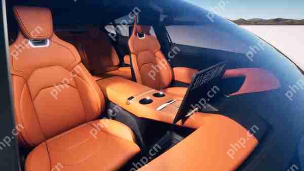 小米YU7内饰渲染图曝光:紫、白、橘三色 比SU7大气