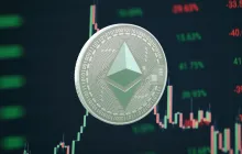 Coinbase是最大的以太坊（ETH）的最大持有人之一，可能标志着其提供占有ETF的能力