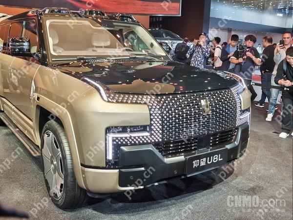 仰望U8L正式亮相上海国际车展!采用甲骨文黄金车标