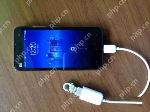 手机与U盘相连读取数据的方法