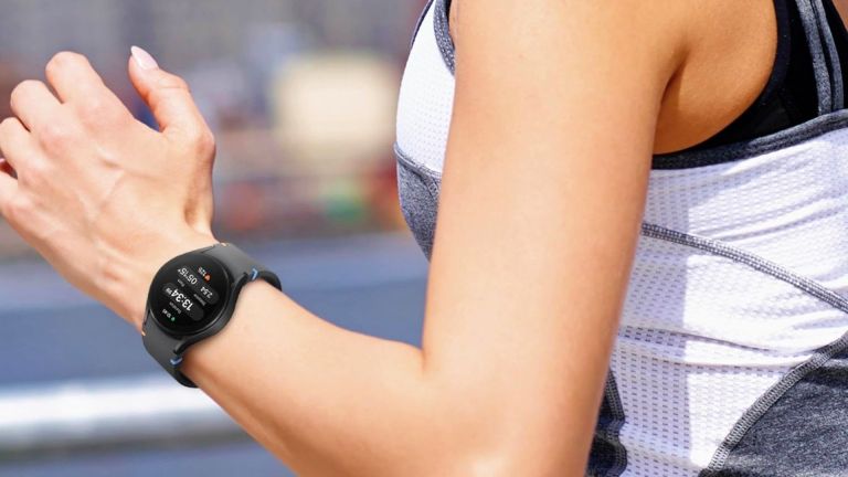 You Can Get the Galaxy Watch FE for As Low As $150 Today