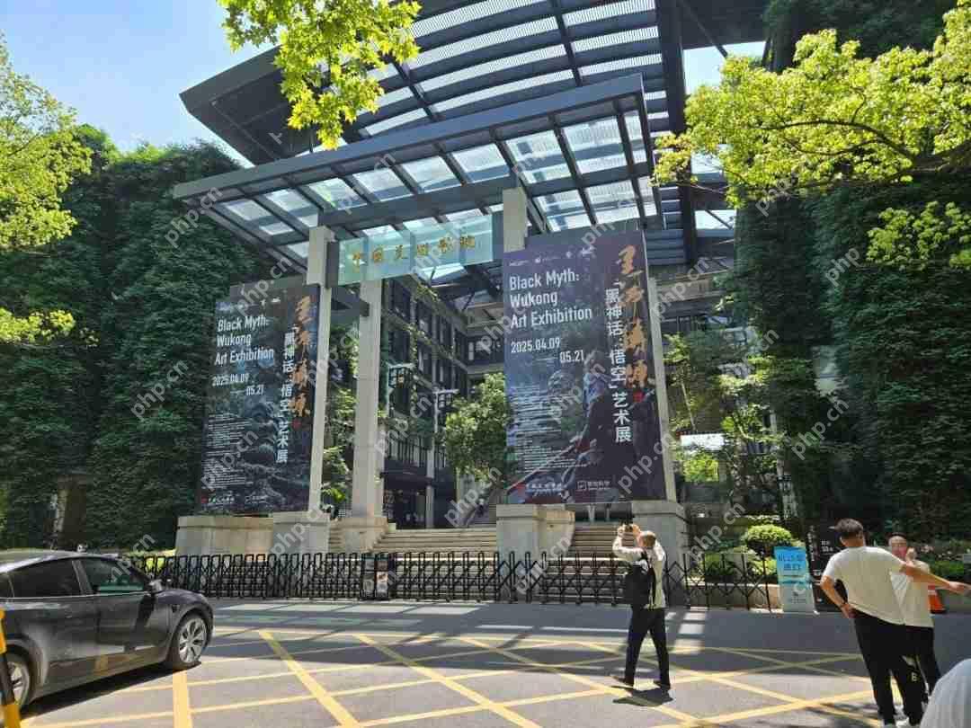 冯骥与《星刃》制作人金亨泰微博互关 未来有合作?