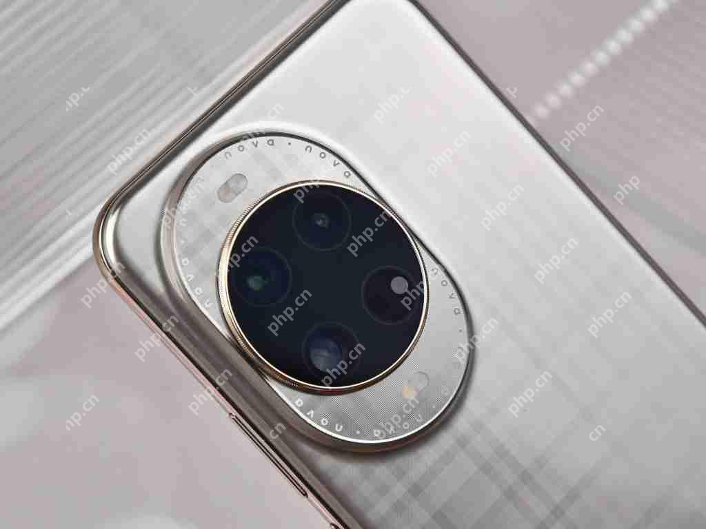  华为 nova14 Ultra 上手：星环之下，看见轻旗舰的新可能 