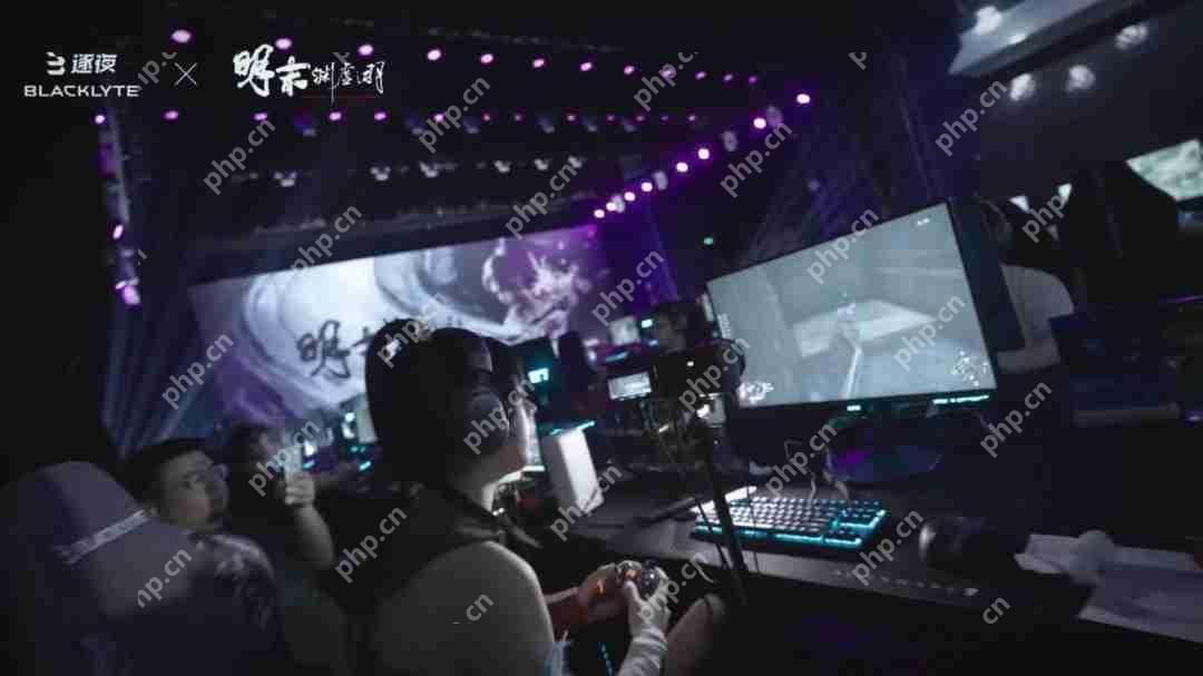 《明末》试玩会回顾视频 黑白无常美女Coser吸睛