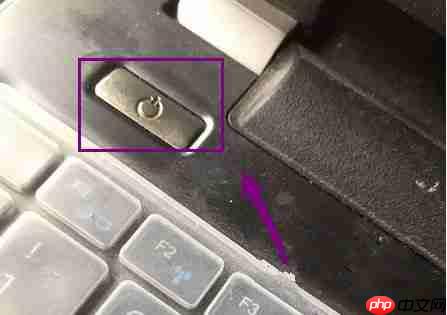 Win10安装一直卡在请稍等怎么办？
