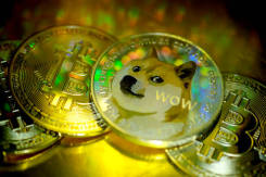 Dogecoin（Doge）价格形式反向头和肩膀模式，建议快速逆转至$ 0.25