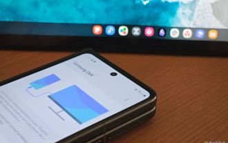 Android Is Copying Samsung's DeX Desktop Mode