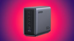 This Humongous UGREEN Charger Supports a Whopping 500W