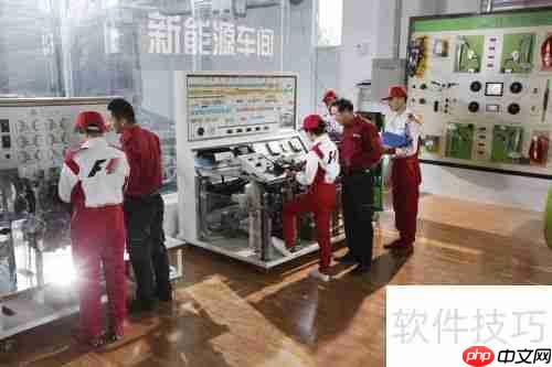 学汽修：为什么选择汽修学校比修理厂更好？
