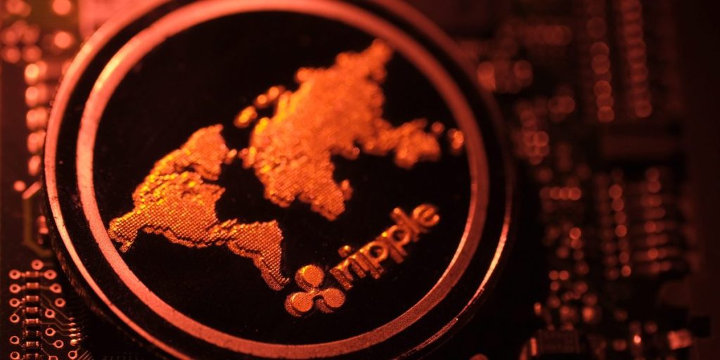 Ripple，XRP和Coinbase：解码鲸鱼动作和EVM创新