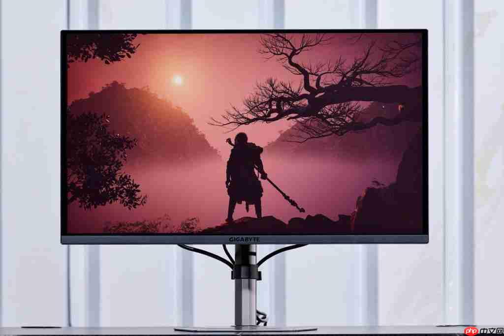  技嘉 MO27U2 显示器深度评测：27 英寸 4K QD-OLED，小尺寸旗舰的新标杆 