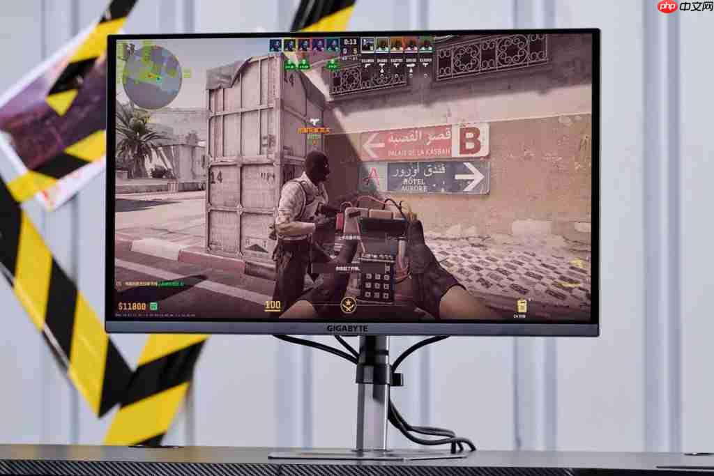  技嘉 MO27U2 显示器深度评测：27 英寸 4K QD-OLED，小尺寸旗舰的新标杆 