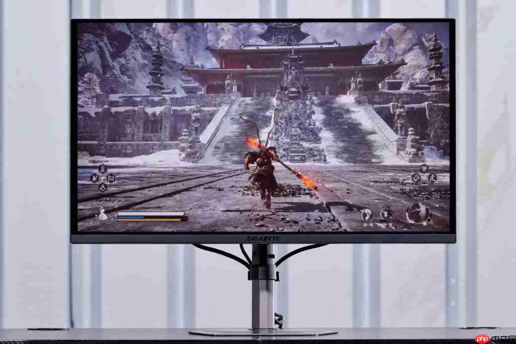  技嘉 MO27U2 显示器深度评测：27 英寸 4K QD-OLED，小尺寸旗舰的新标杆 